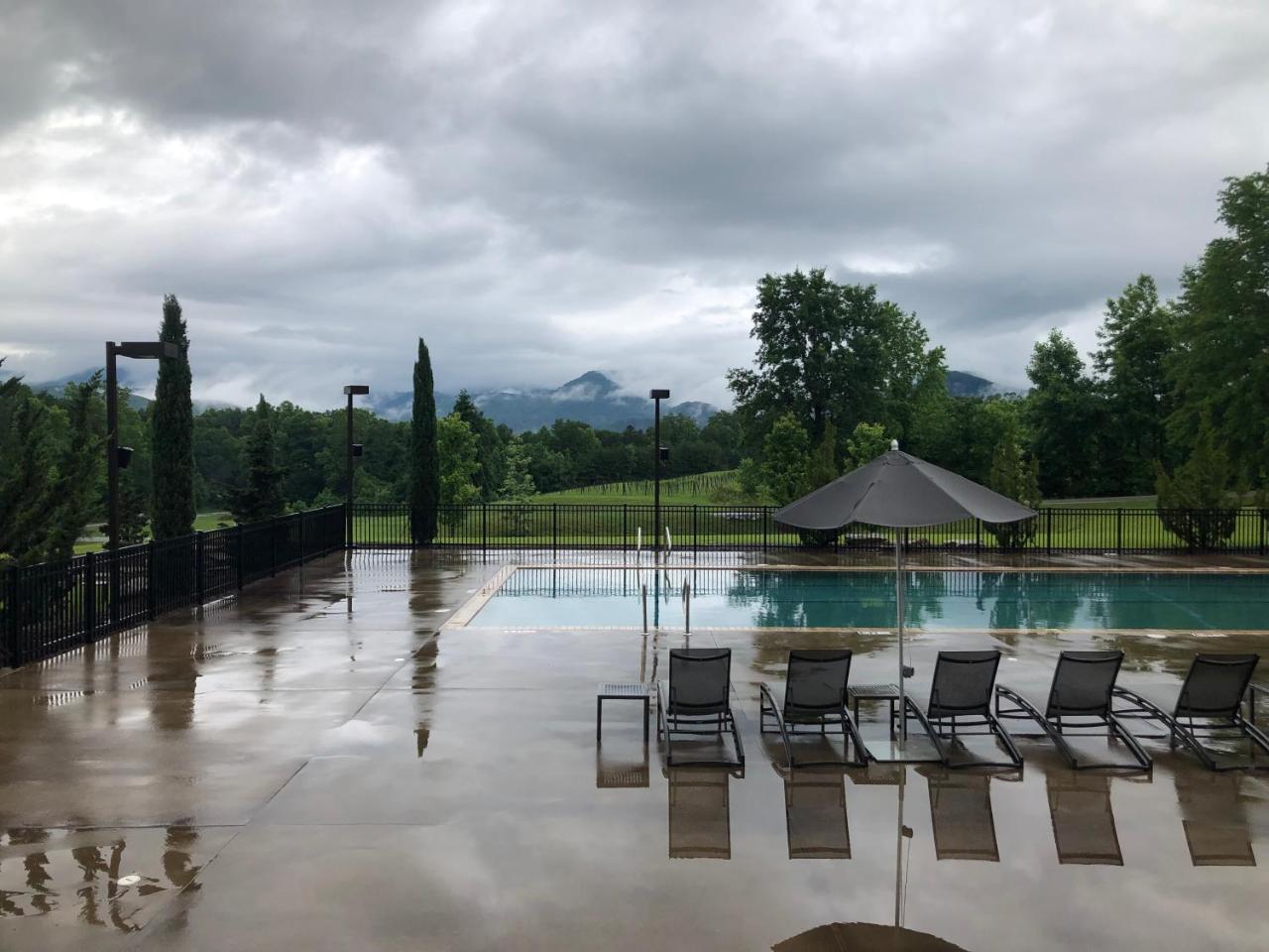 Hotel Domestique 特拉弗勒斯雷斯特 外观 照片